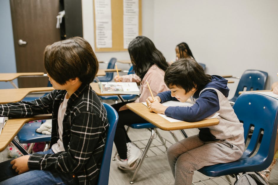 Gründe warum Kinder in der Schule 1 Klasse schlagen