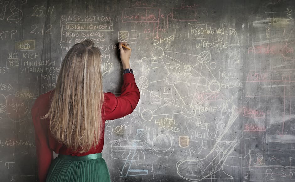 Erfahren Sie, wie Eltern die richtige Schule für ihr Kind entscheiden