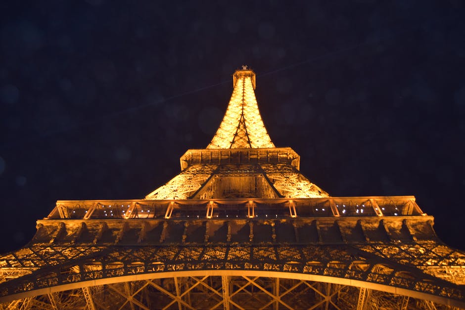 Entfernung Schule Paris Eiffelturm Kilometer